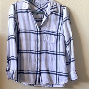 Women’s Long Sleeve button down